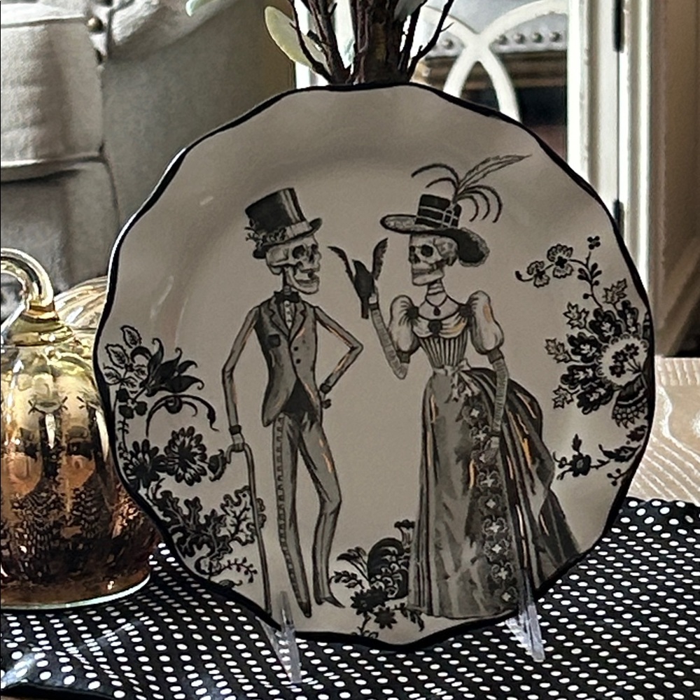 NEW! Gothic Elegant Ceramic Porcelain Skeleton Serving Plate